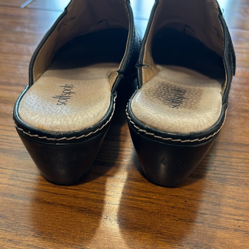 Softspots Leather Clogs - Picture 7 of 14